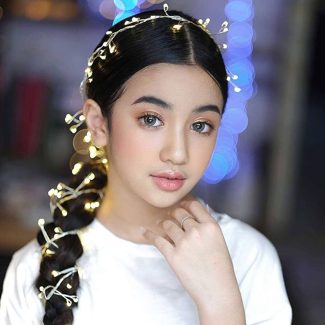 PUTRI KAMBOJA IMPIKAN DEBUT SEBAGAI IDOL K-POP