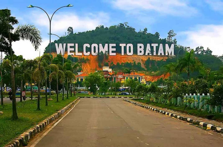 FAKTA MENARIK TENTANG BATAM